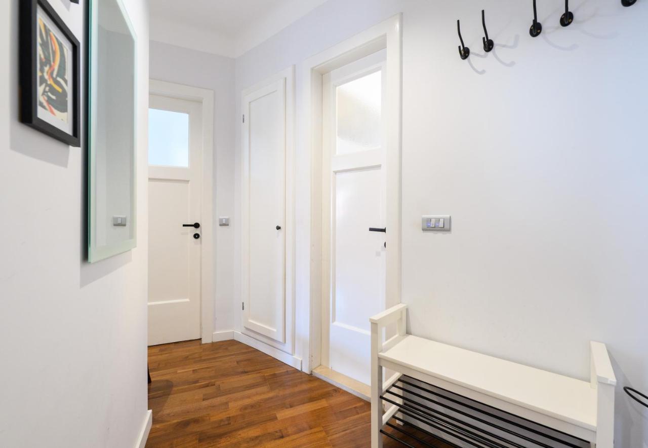 Designer Two-Bedroom Apartment Split Luaran gambar