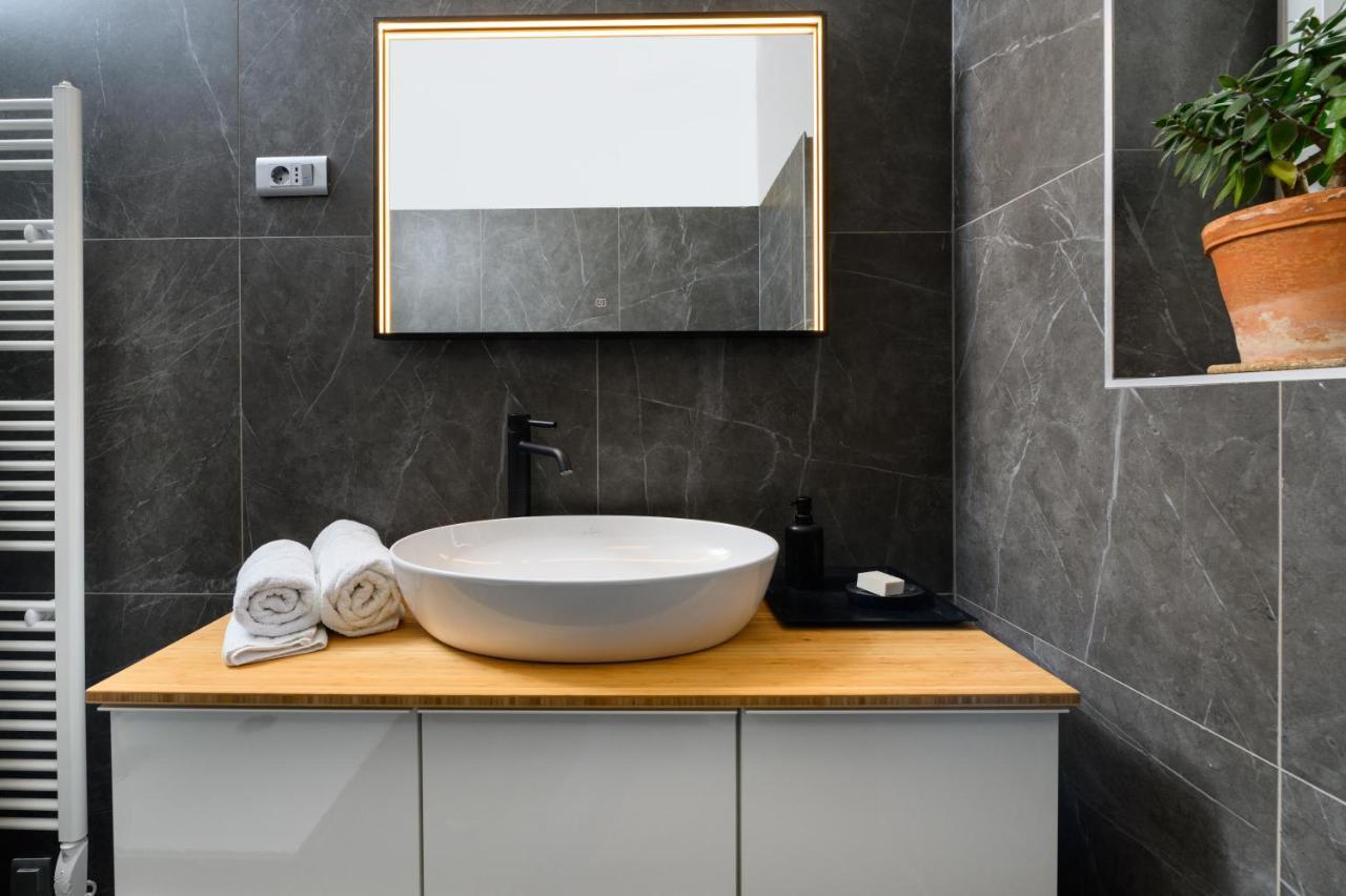 Designer Two-Bedroom Apartment Split Luaran gambar