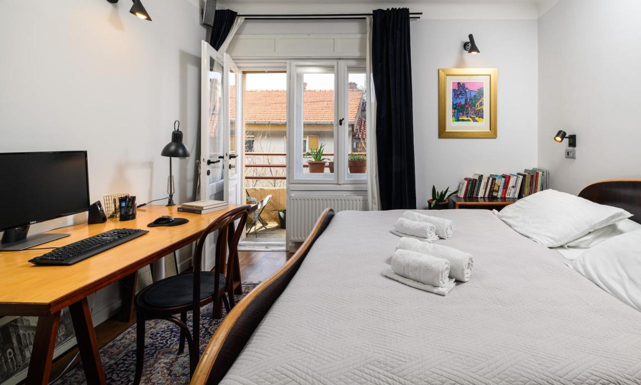 Designer Two-Bedroom Apartment Split Luaran gambar